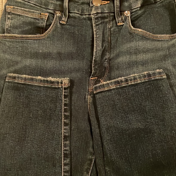 GOOD AMERICAN Good Legs Jeans Sz 4/27 GL067T Color Blue 320 - Picture 9 of 9